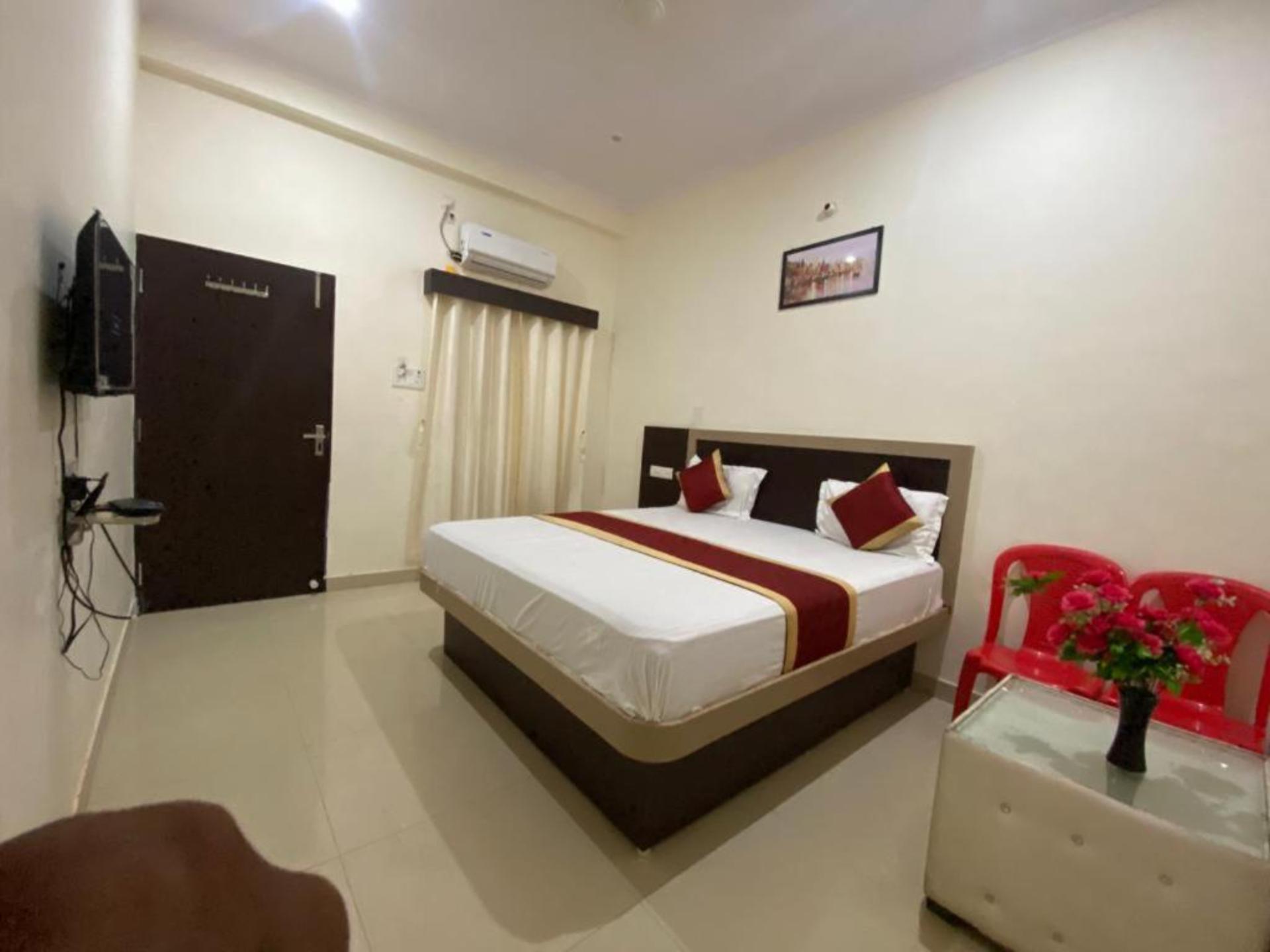 Hotel Nath Palace Varanasi