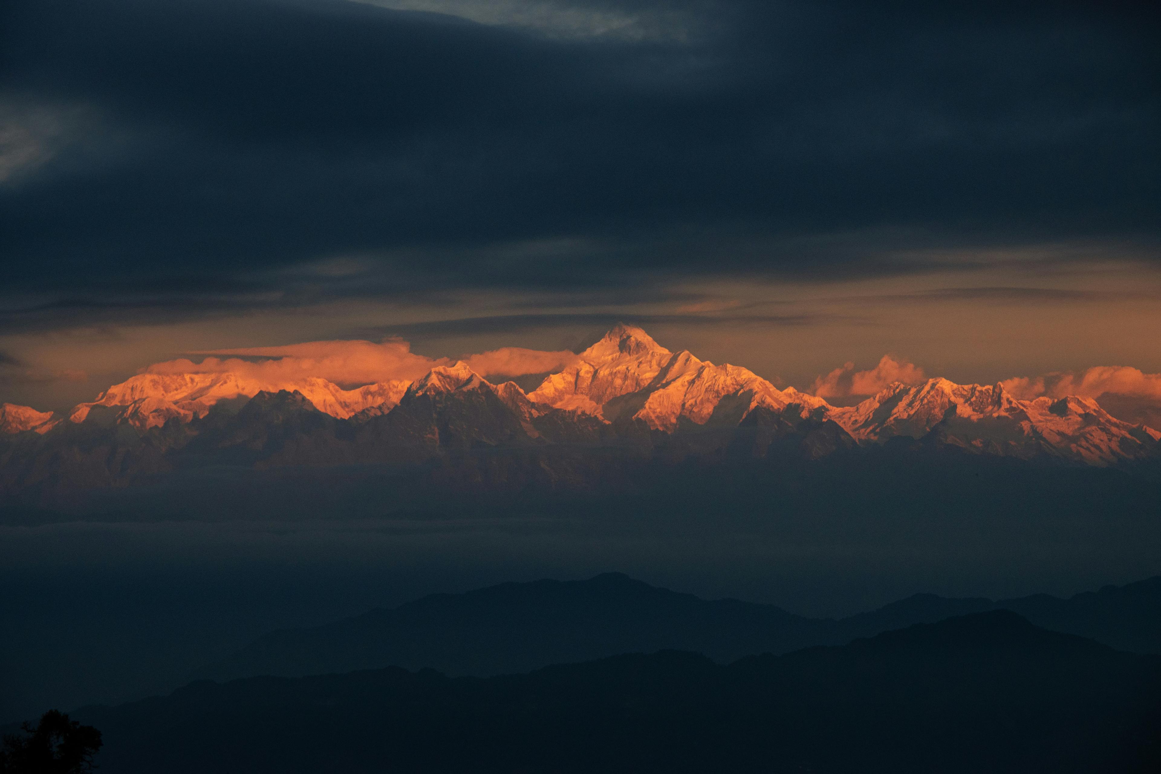 Top Sunrise Viewpoints in Darjeeling