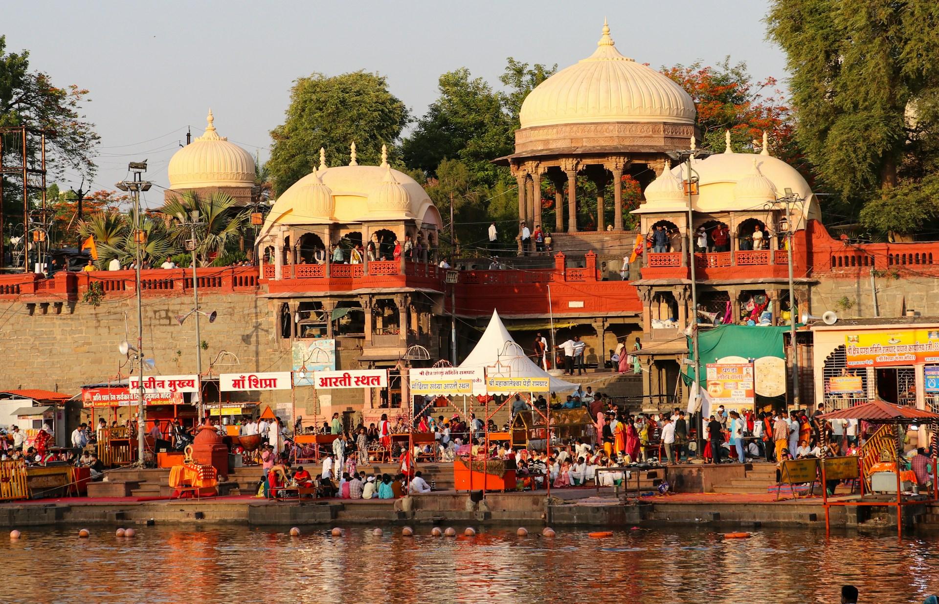 Mahakal Lok Corridor Travel Guide for First-Time Visitors